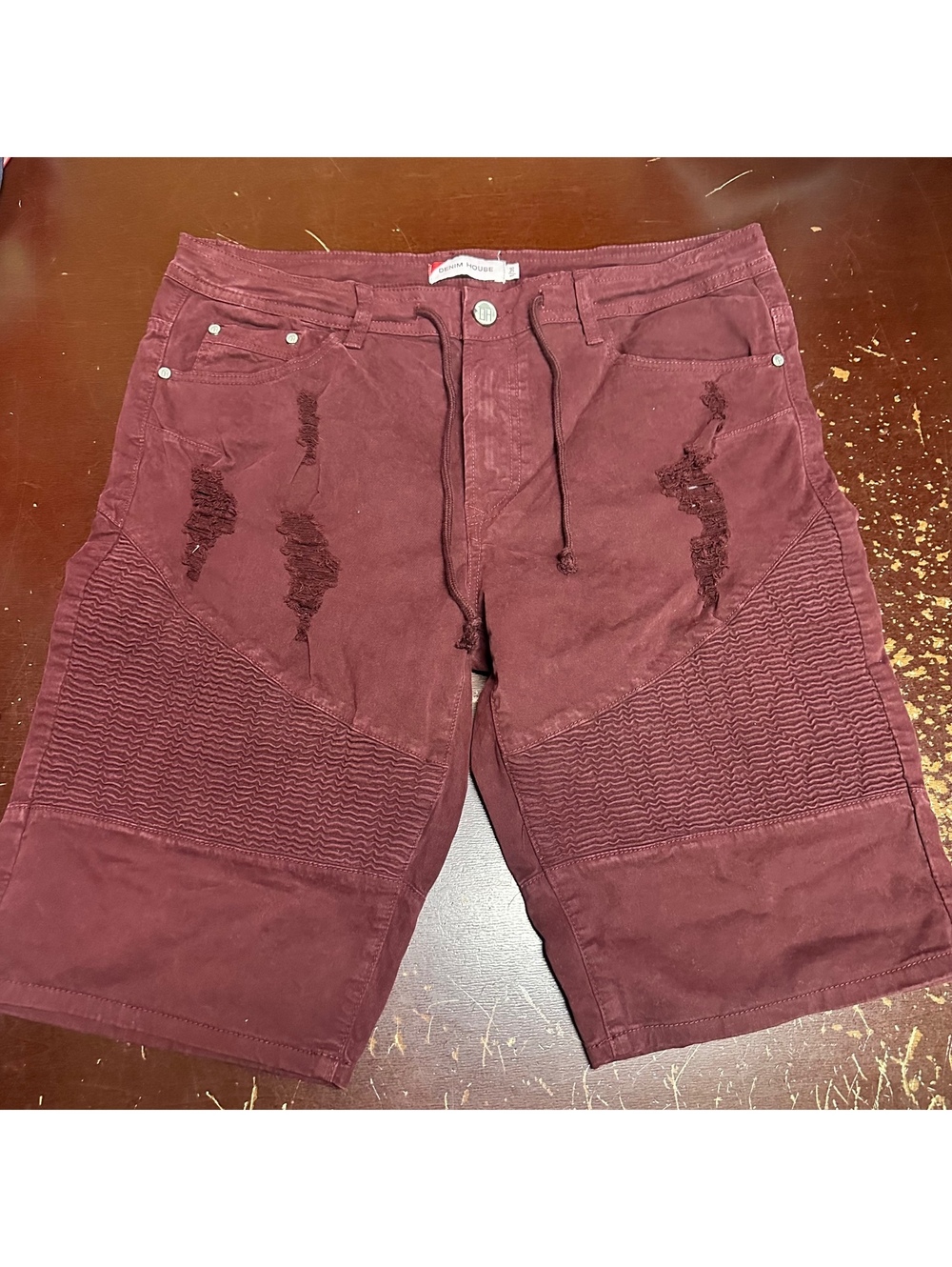 Denim House, men’s Burgundy cargo shorts, 38 Waist.